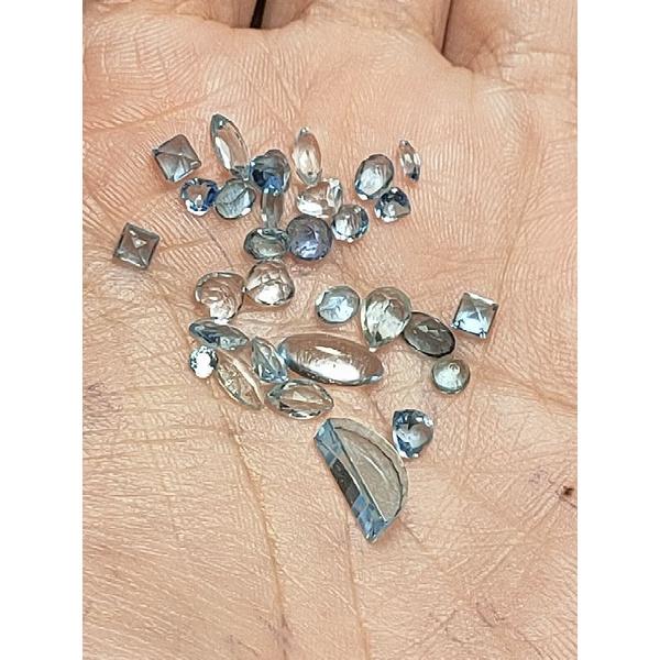 945 (1) cả lô ĐÁ TOPAZ (Có viên lỗi, viên không lỗi) (THIÊN NHIÊN)