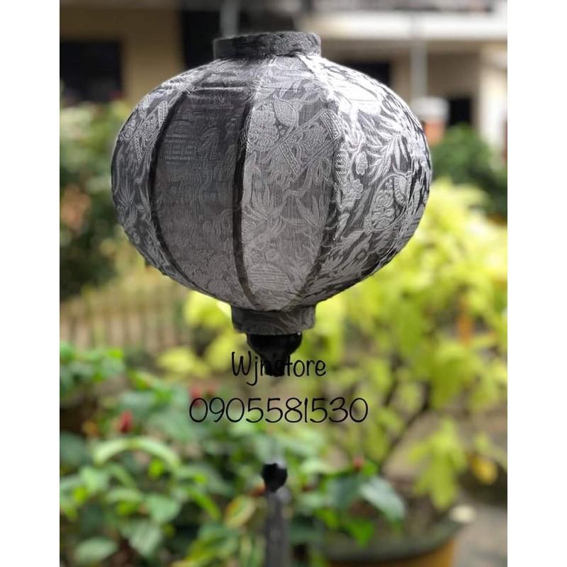 Đèn lồng hội an chất liệu vải dáng tròn đa dạng màu nha vietnames lanterns