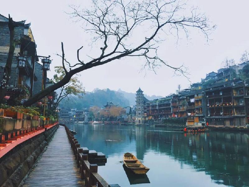 HÀ NỘI - TRƯƠNG GIA GIỚI – PHƯỢNG HOÀNG CỔ TRẤN – VŨ LĂNG NGUYÊN THỜI GIAN: 5 NGÀY 4 ĐÊM HÀNG KHÔNG: VIETJET AIR