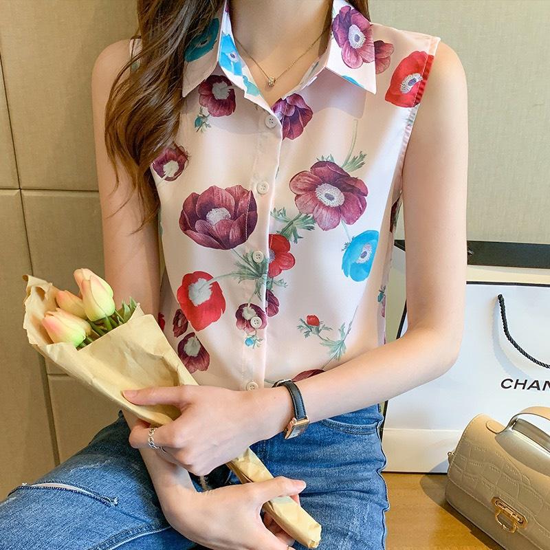 áo sát nách, áo sát nách cổ bẻ, họa tiết hoa trẻ trung năng động, chất liệu lụa hàn mềm mại thoáng mát