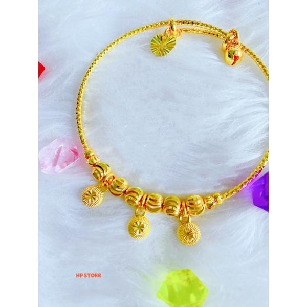 Vòng Nữ Lắc Hoa Văn Siêu Đẹp Vàng, Có Chỗ Giãn Vòng, Chất Liệu Tốt, Bền Màu, Thiết Kế Mẫu Đẹp