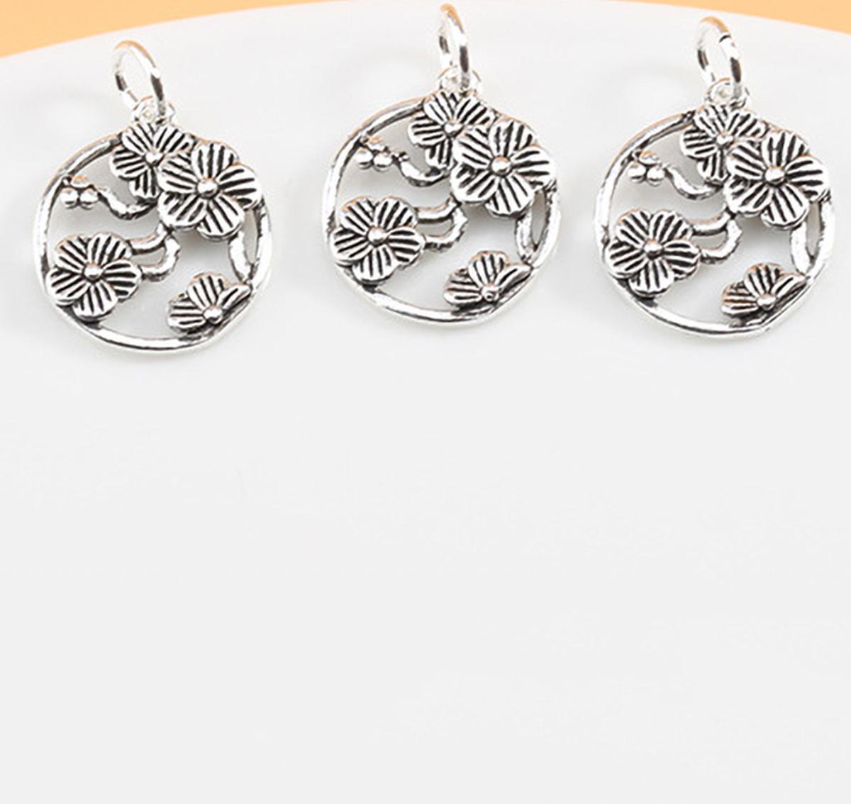 Combo 2 cái charm bạc tròn hoa 5 cánh treo - Ngọc Quý Gemstones