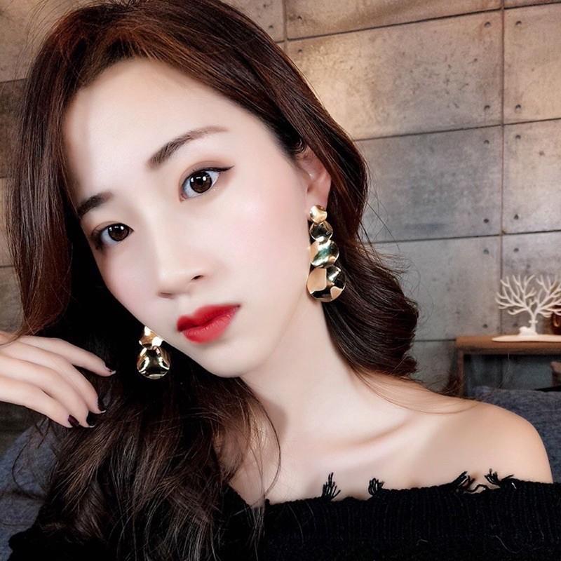 Bông tai dự tiệc dài bản tròn, khuyên tai