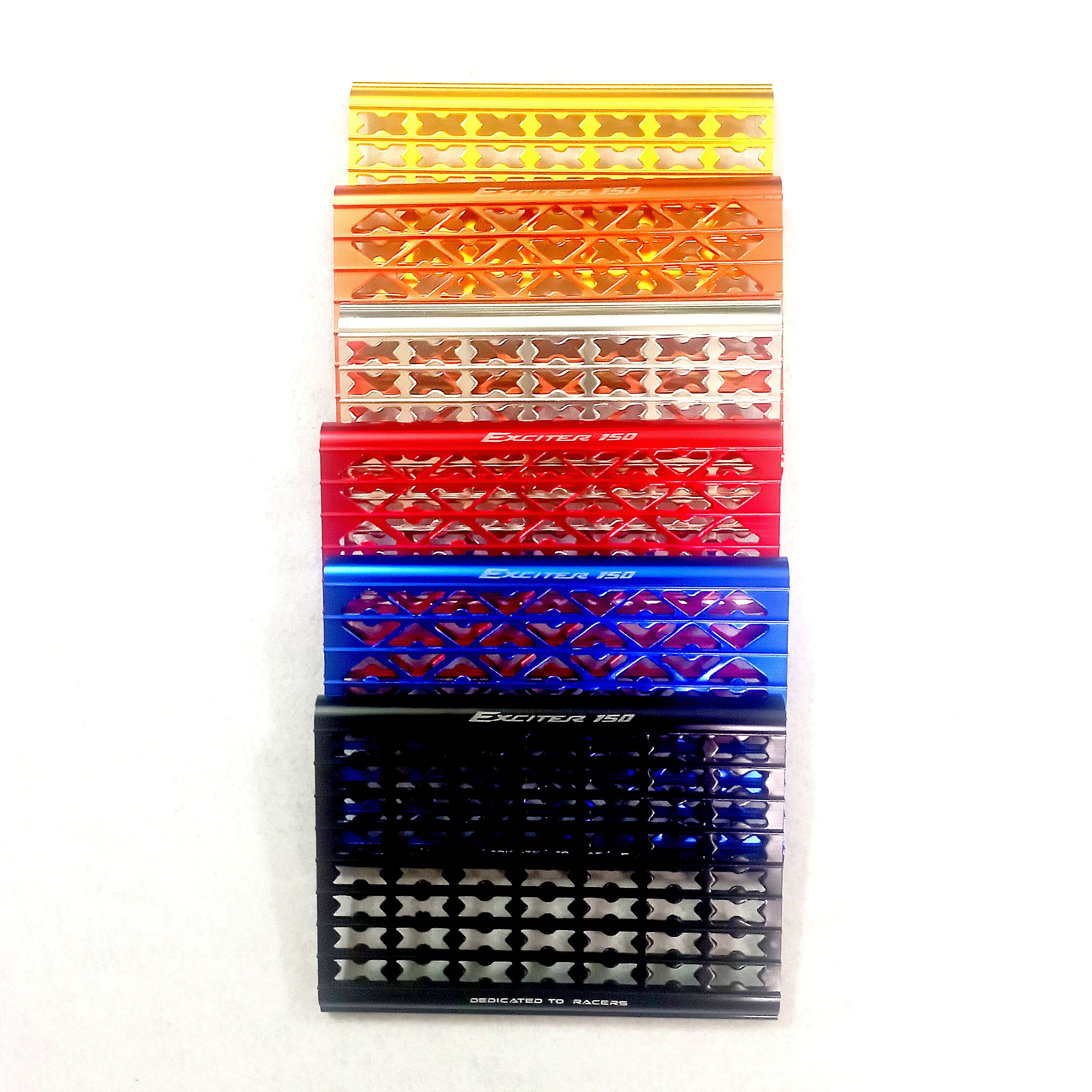 Ốp két nước Sonic