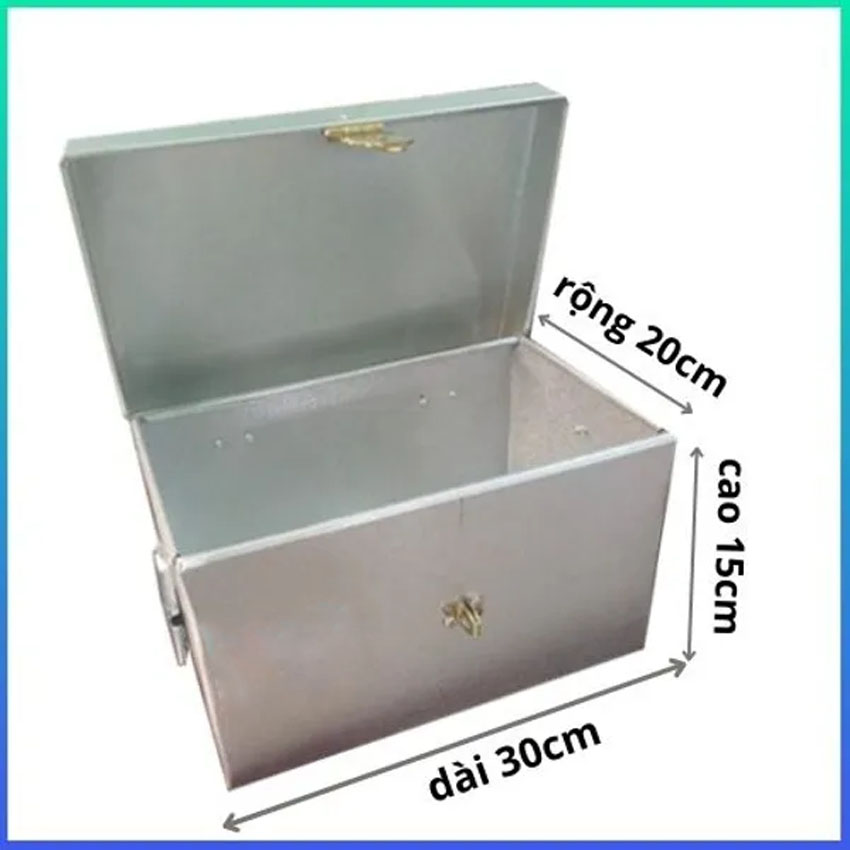 Hòm tôn nhỏ đựng đồ cá nhân , tặng kèm ổ khóa