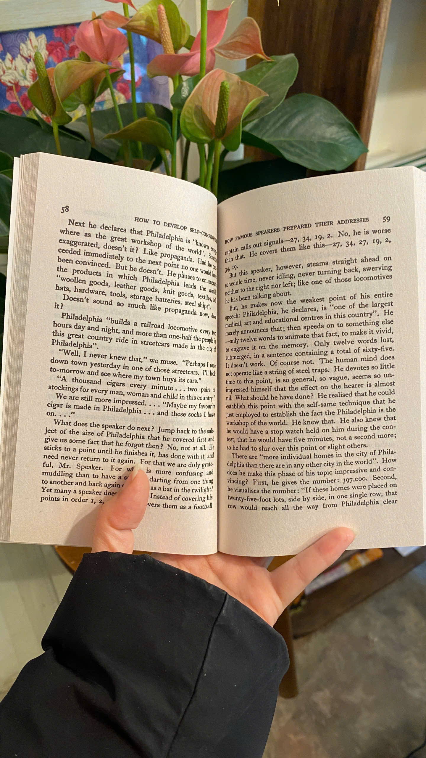 Sách - How To Develop Self-Confidence - Dale Carnegie | Self Help / Nonfiction / Ngoại văn Nhập khẩu