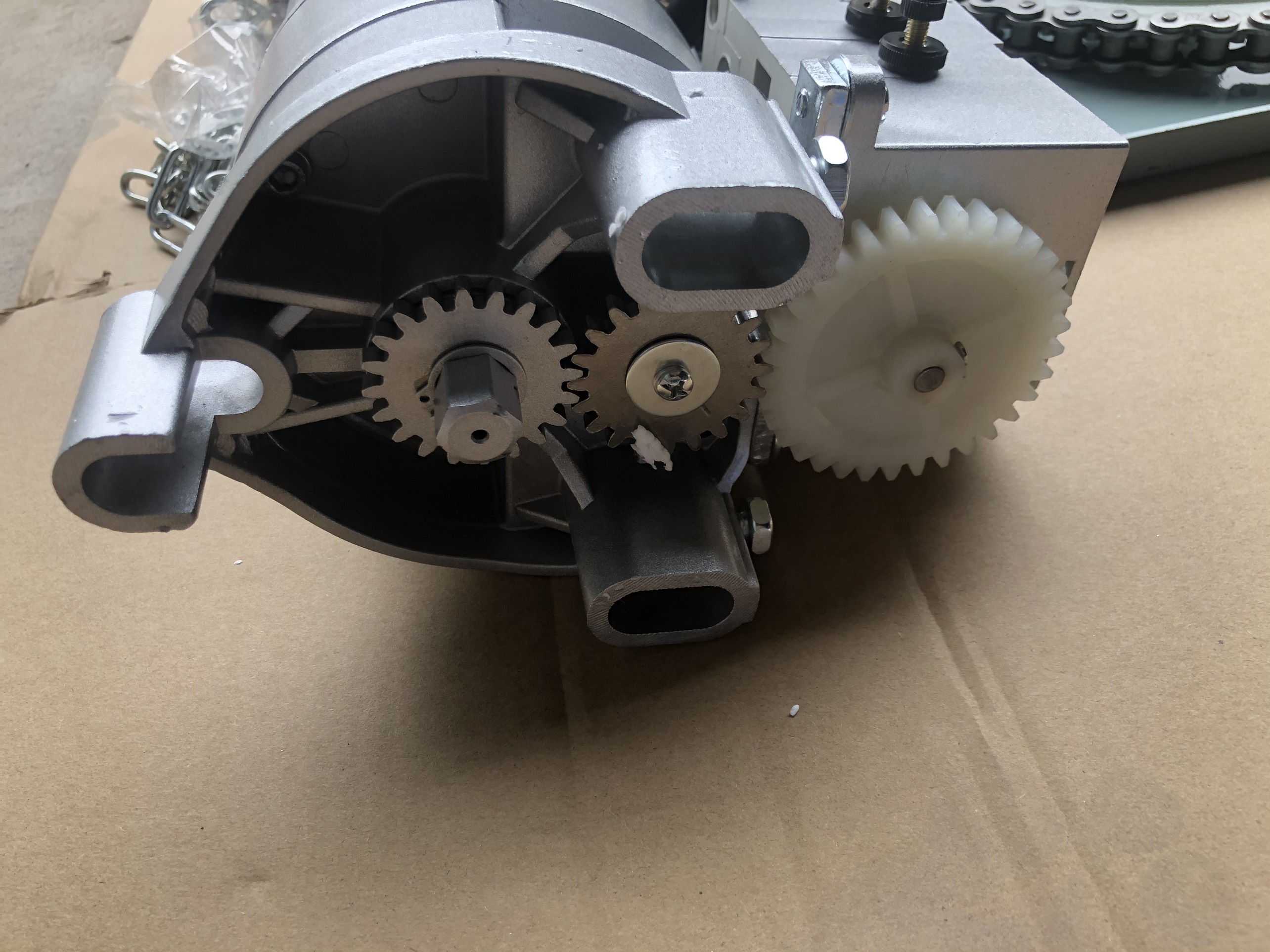 Motor cửa cuốn HT-400B đầy đủ bộ