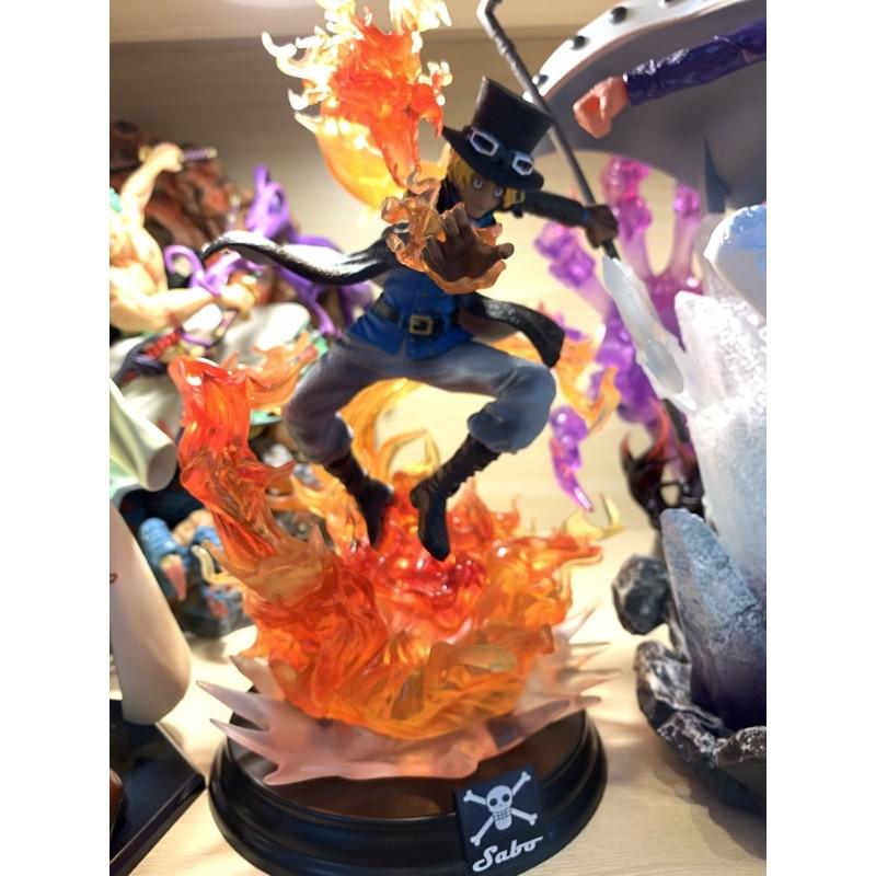 Mô hình One Piece Mô hình Sabo hỏa chảo màu lửa 33cm