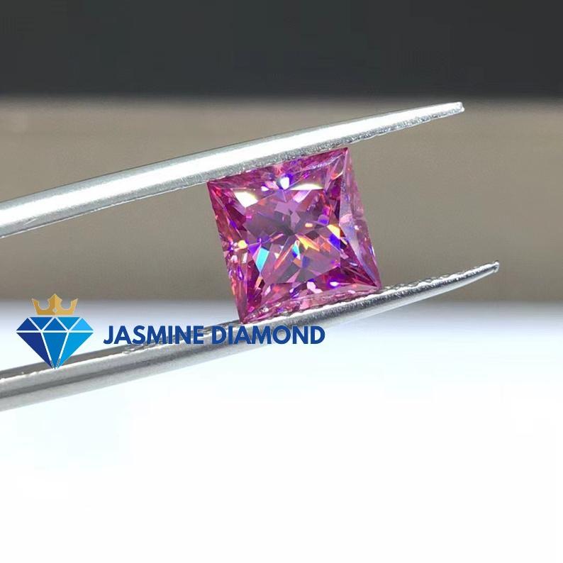 Kim cương nhân tạo Mỹ Moissanite giác cắt Princess màu hồng