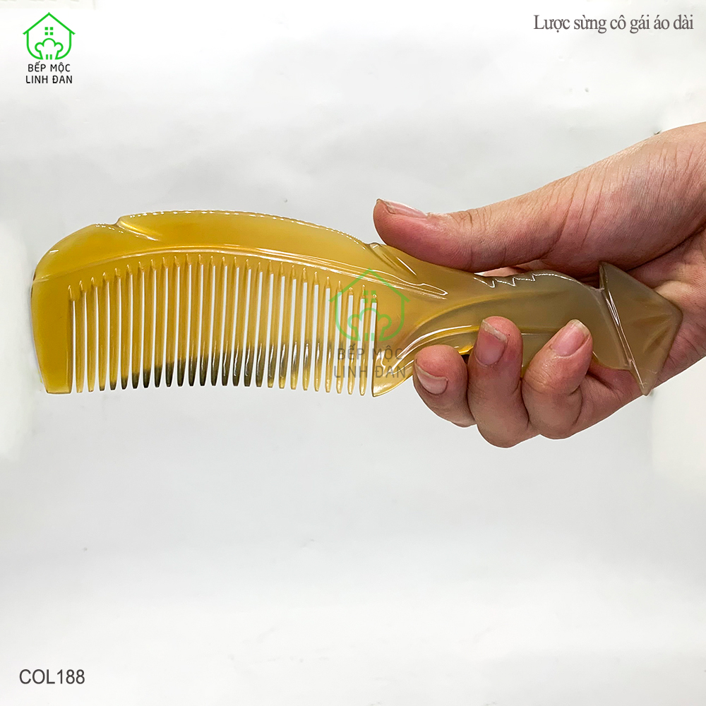 Lược Sừng Cô Gái Áo Dài Quà Tặng Đầy Ý Nghĩa