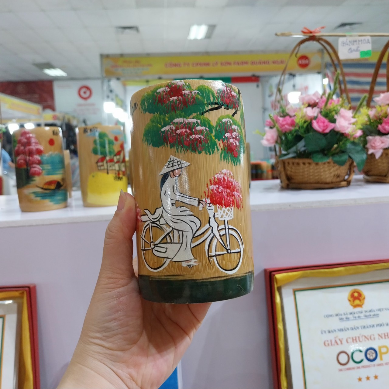 Cốc Tre, Ly Tre vẽ tay phong cảnh quê hương Việt Nam, cốc đựng bút, quà tặng, trang trí, trồng cây
