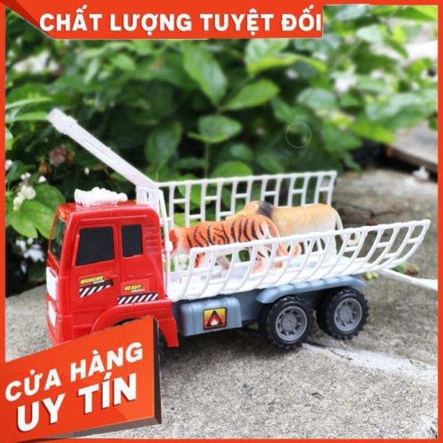 OTo chở thú cho bé kèm 2 con thú