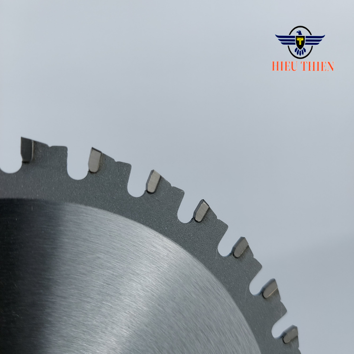 Lưỡi cắt sắt hợp kim 125mm 32 răng SENKA