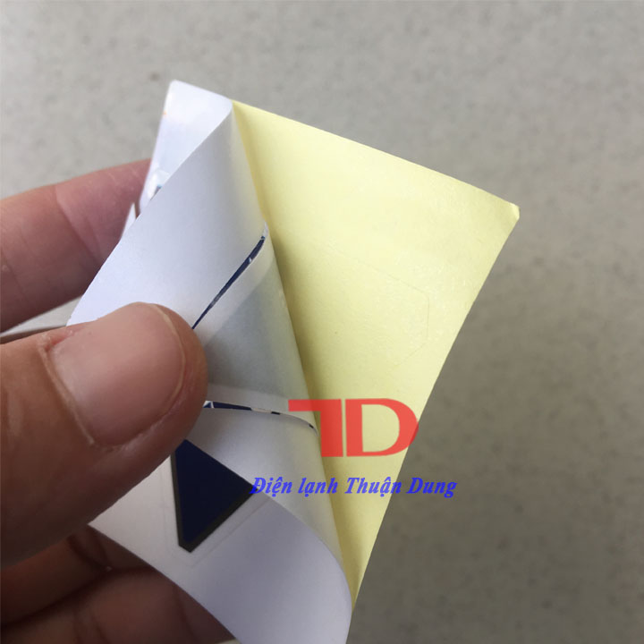 Combo 10 Tem trang trí gas R410a nội địa Nhật 6x5.5cm