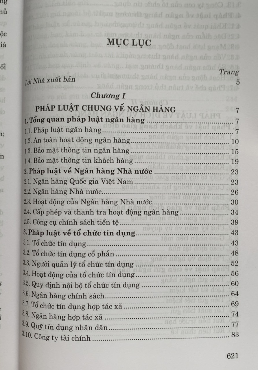 Cẩm Nang Pháp Luật Ngân Hàng - Tái bản năm 2020