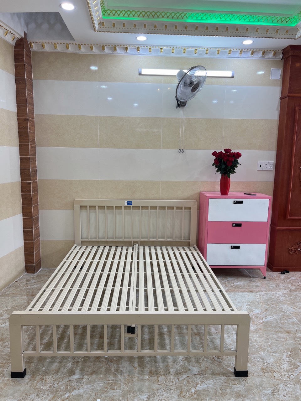 Giường sắt khung hộp kiểu mới 1M X 2M - ĐẠI THÀNH