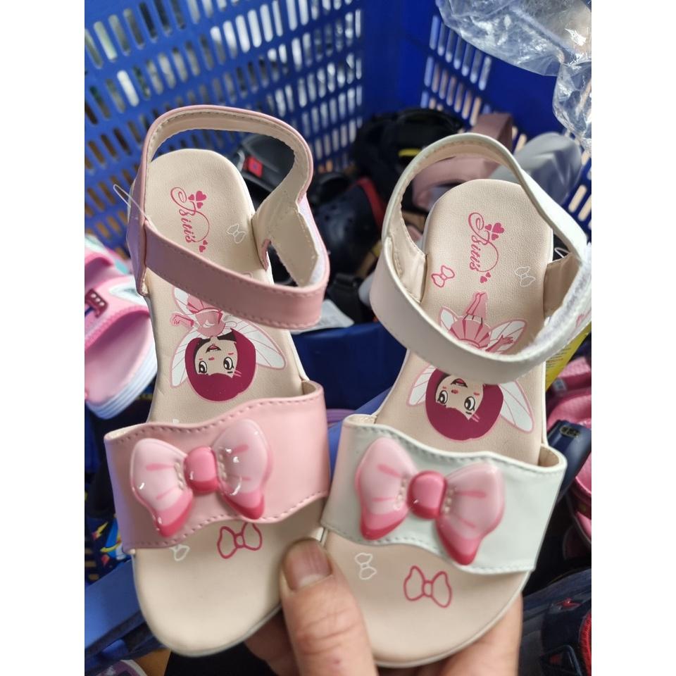 Sandal bé gái đính nơ xinh xắn DTG077100