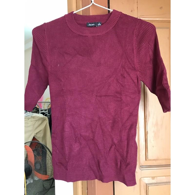 Áo len cổ tròn tay lỡ màu mận size S