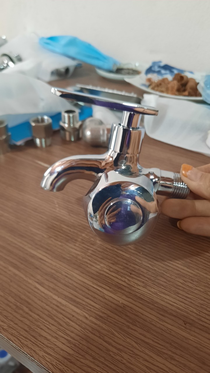 CỦ SEN INOX PHÒNG TẮM