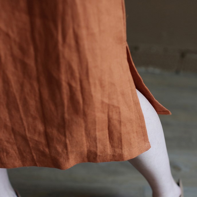 Đầm linen suông cổ tim ngắn kèm dây thắt eo phong cách nữ nhẹ nhàng thach lịch, mẫu mới Đũi Việt 2023 DV193