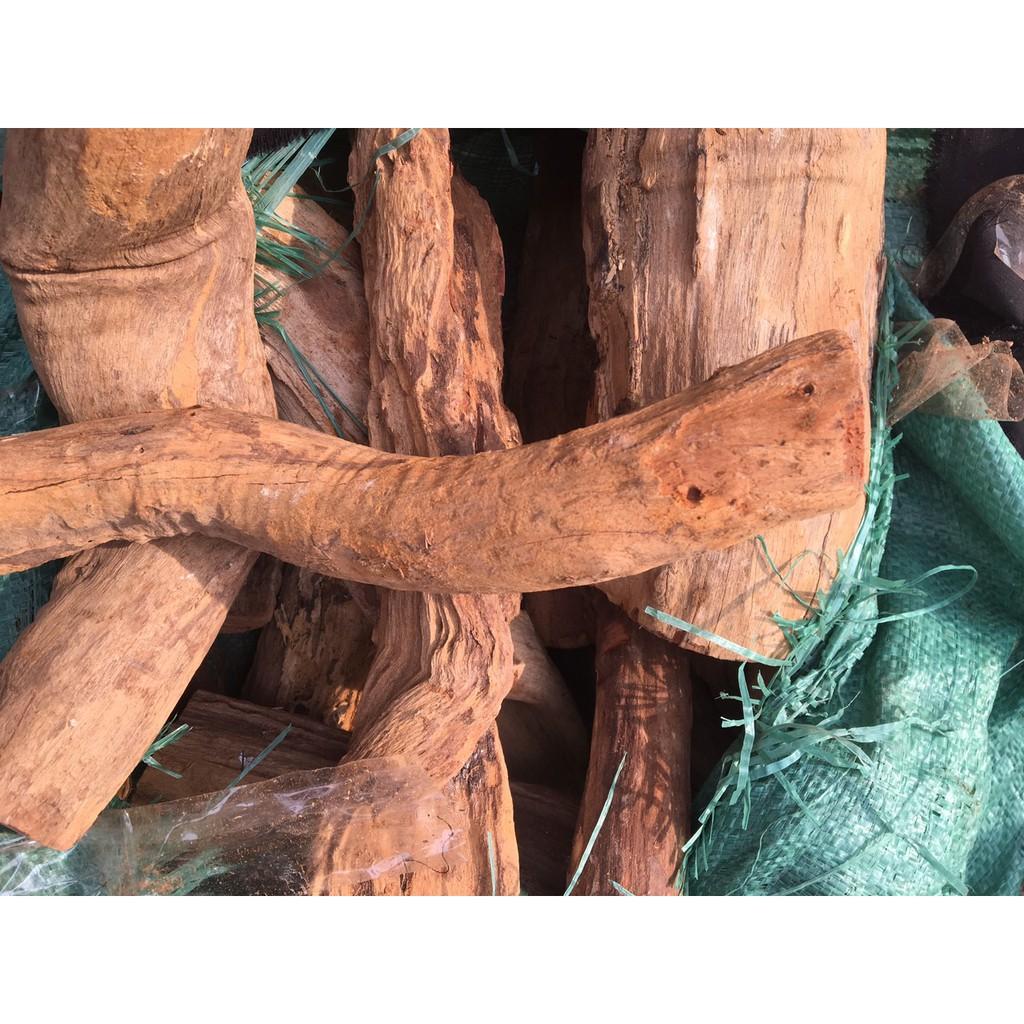 Rễ gỗ nghiến ghép lan dài 25 đến 30 cm trọng lượng 4 kg