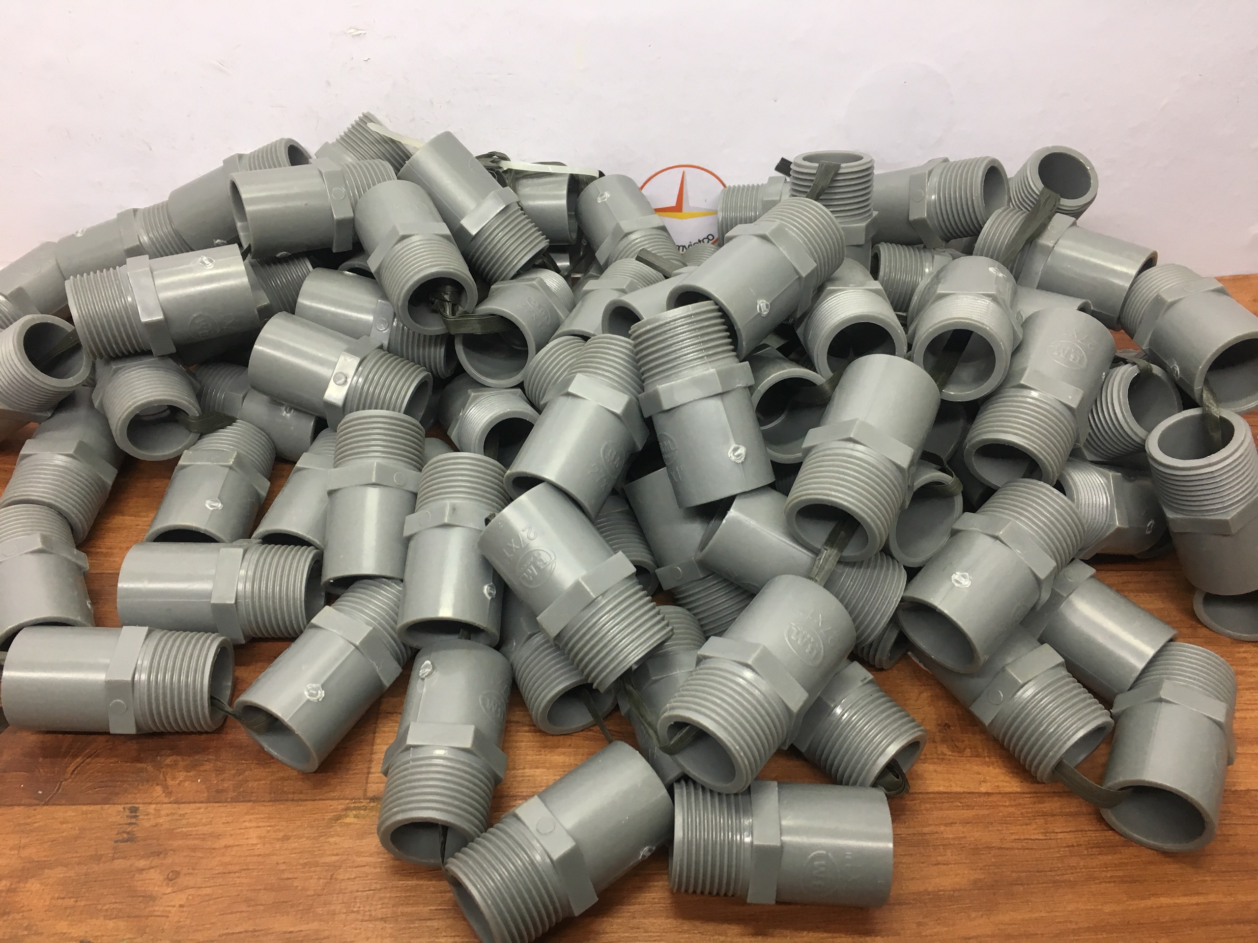 Nối ren ngoài nhựa 27 ống 34 Bình Minh