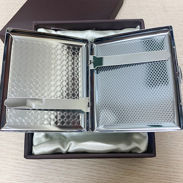 Hộp Đựng Thuốc C208A Họa Tiết Hoa Văn Sang Trọng Cao Cấp - Qùa Tặng Ý Nghĩa Cho Nam Giới