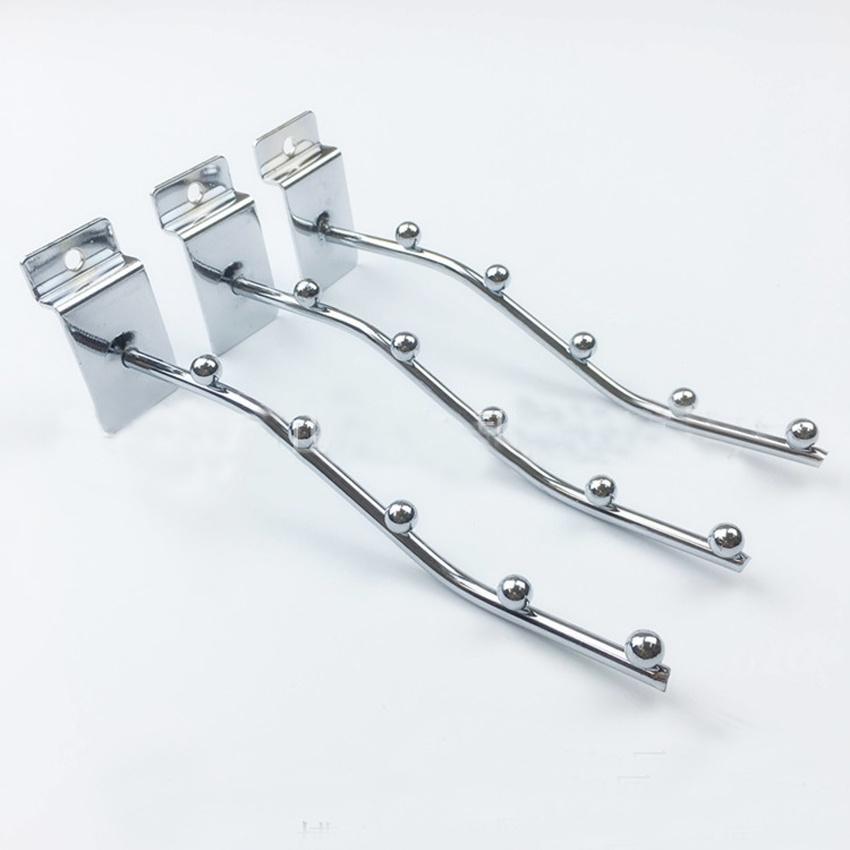 Móc treo đồ,tay treo đồ cho gian hàng vào khe móc 25mm có thể điều chỉnh trên ray 206824