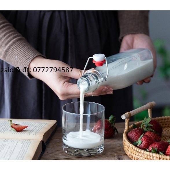 Chai Thủy Tinh Tròn 500ml Nắp Gài