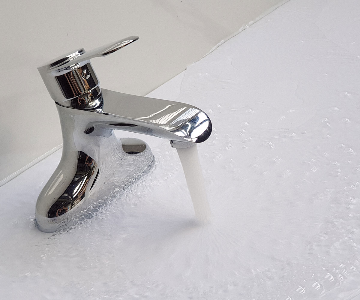 Vòi Lavabo nóng lạnh 2 chân Đồng mạ Chrome Eurolife EL-VIO03