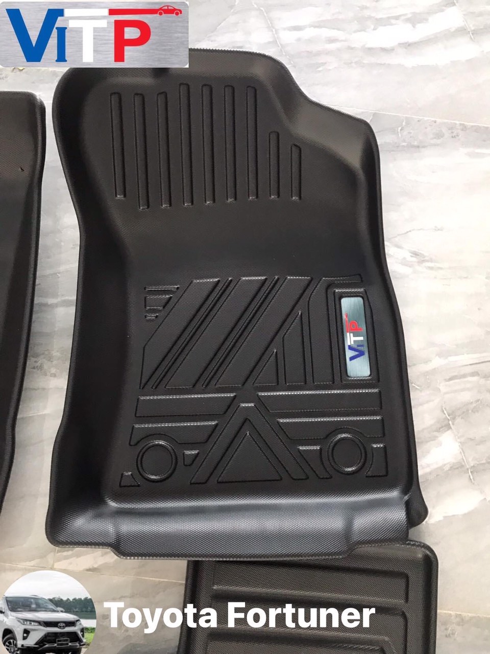 Thảm sàn ViTP Toyota Fortuner Nhựa Đúc Khuôn Cao Cấp