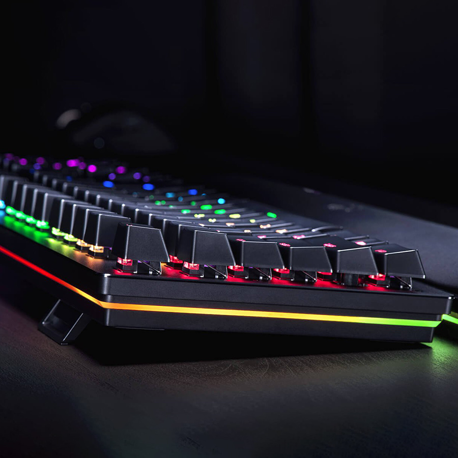 Bàn Phím Razer Huntsman Elite Linear Optical Switch RZ03-01871000-R3M1 - Hàng Chính Hãng