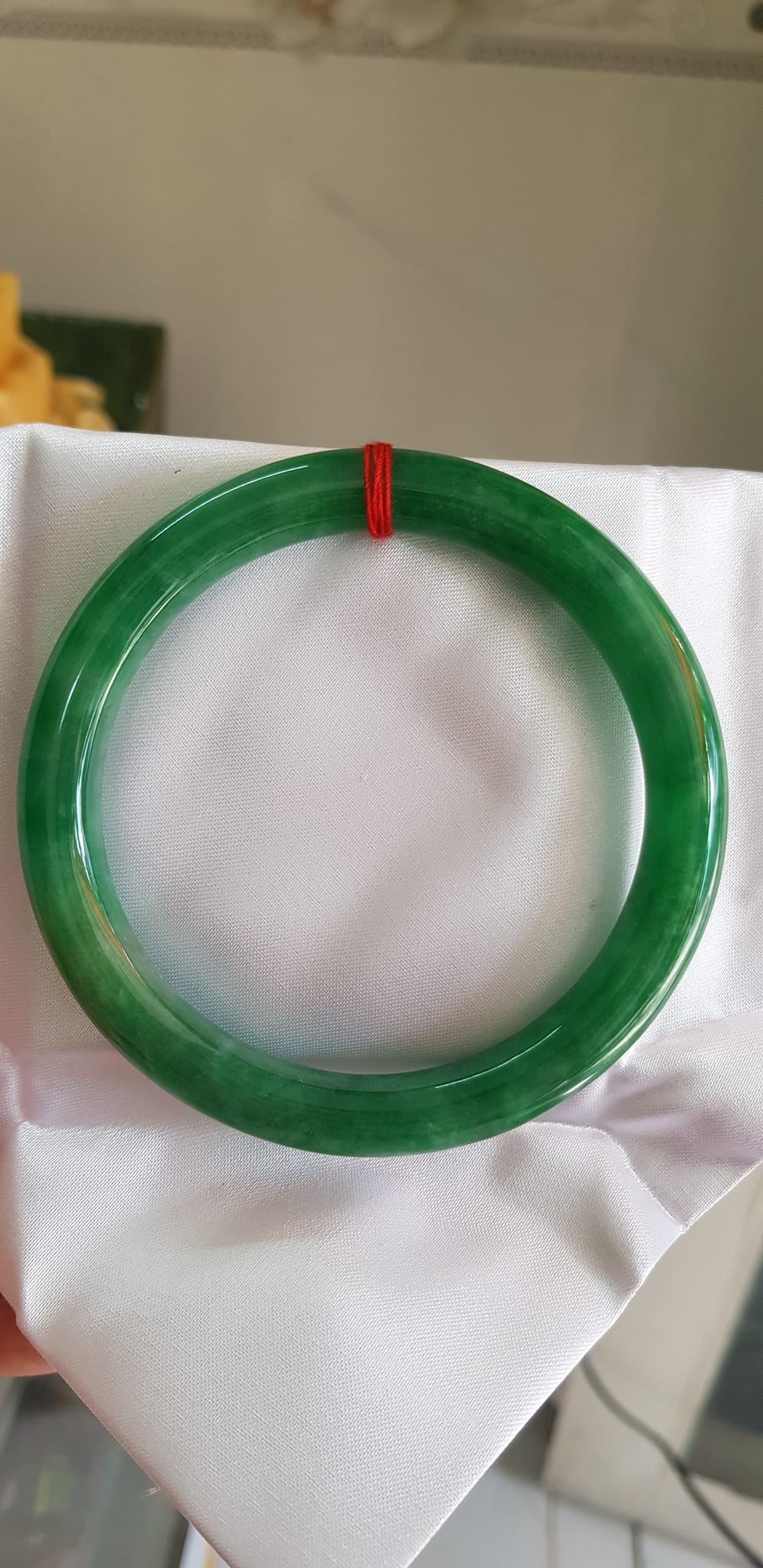 Vòng tay Nam Nữ đá Cẩm Thạch Đậu Lý QC 65mm x chột 10mm Vòng màu xanh đậm Anh Chị tay to Cân Nặng 75kg - 85kg đeo ạ