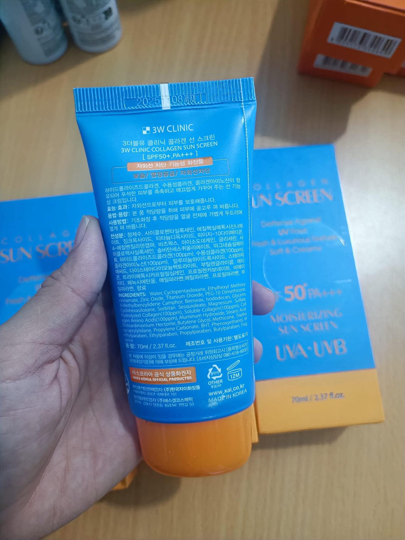 Kem chống nắng vật lý 3W Clinic Collagen Sun Screen SPF50+ Hàn Quốc 70ml