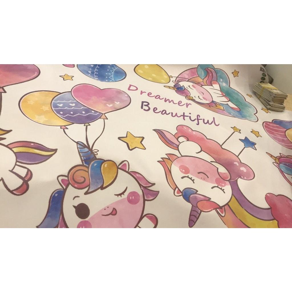 Decal dán tường, tủ quần áo, trang trí phòng bé NGỰA PONY VÀ BÓNG BAY
