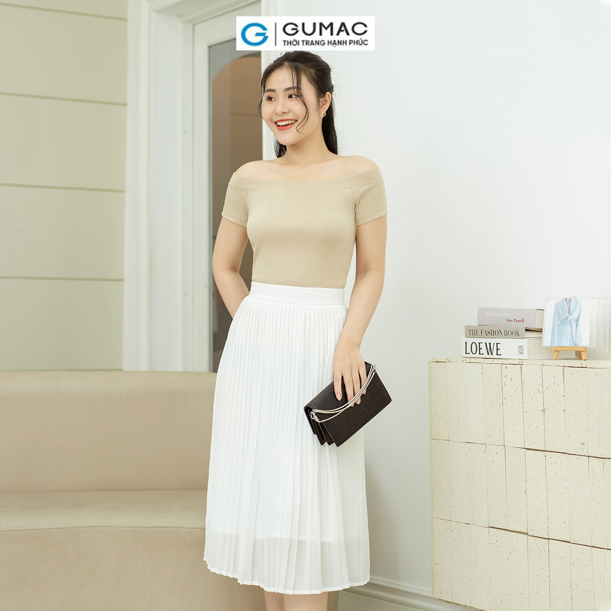 Chân váy dập ly GUMAC VD08012