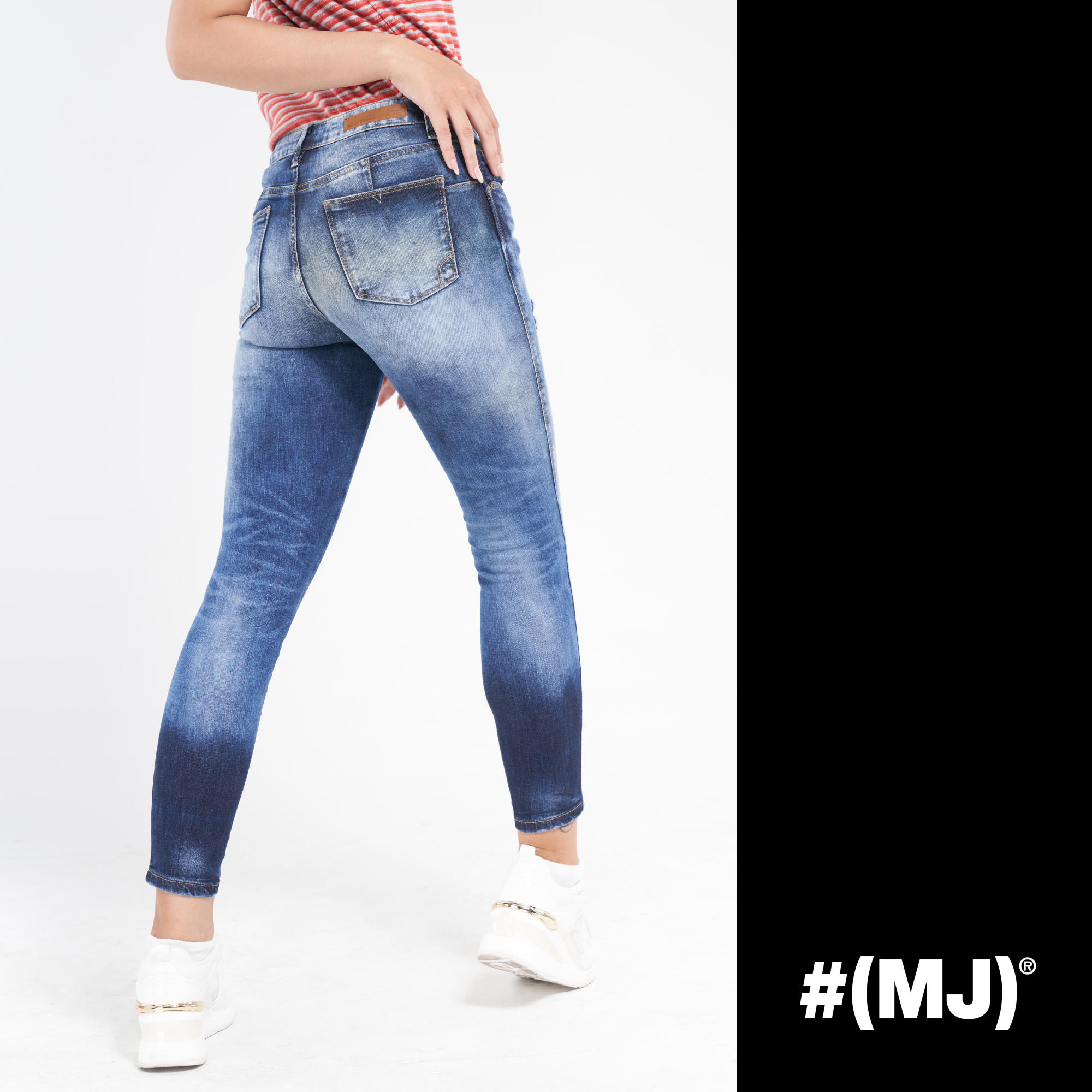 Quần jeans lửng nữ ống ôm rách MESSI SJW-795