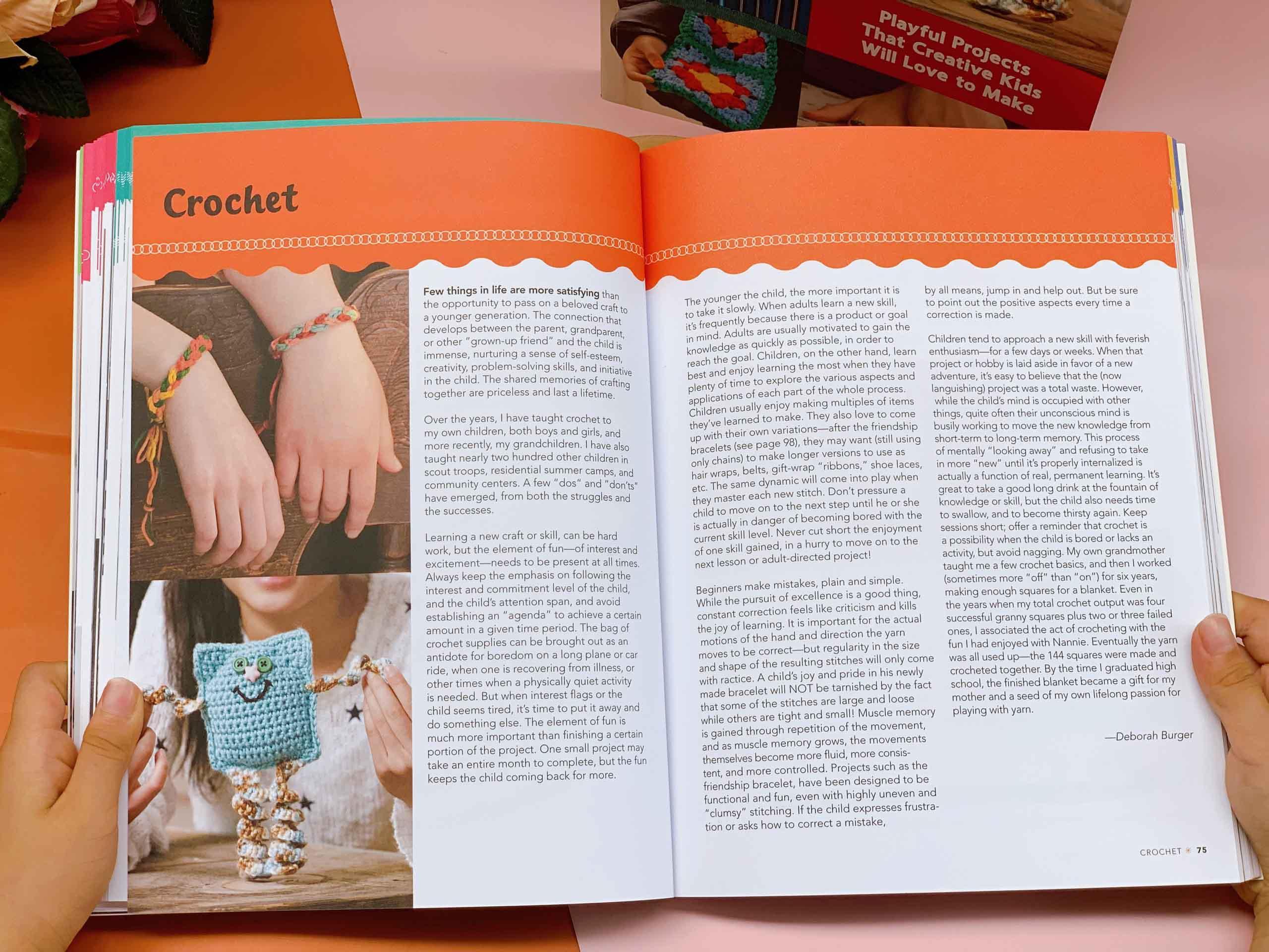 Kids' Ultimate Craft Book : Bead, Crochet, Knot, Braid, Knit, Sew! - Playful Projects That Creative Kids Will Love to Make