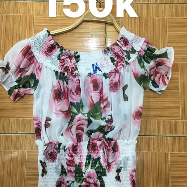 Áo voan hoa 350k sale còn 150k