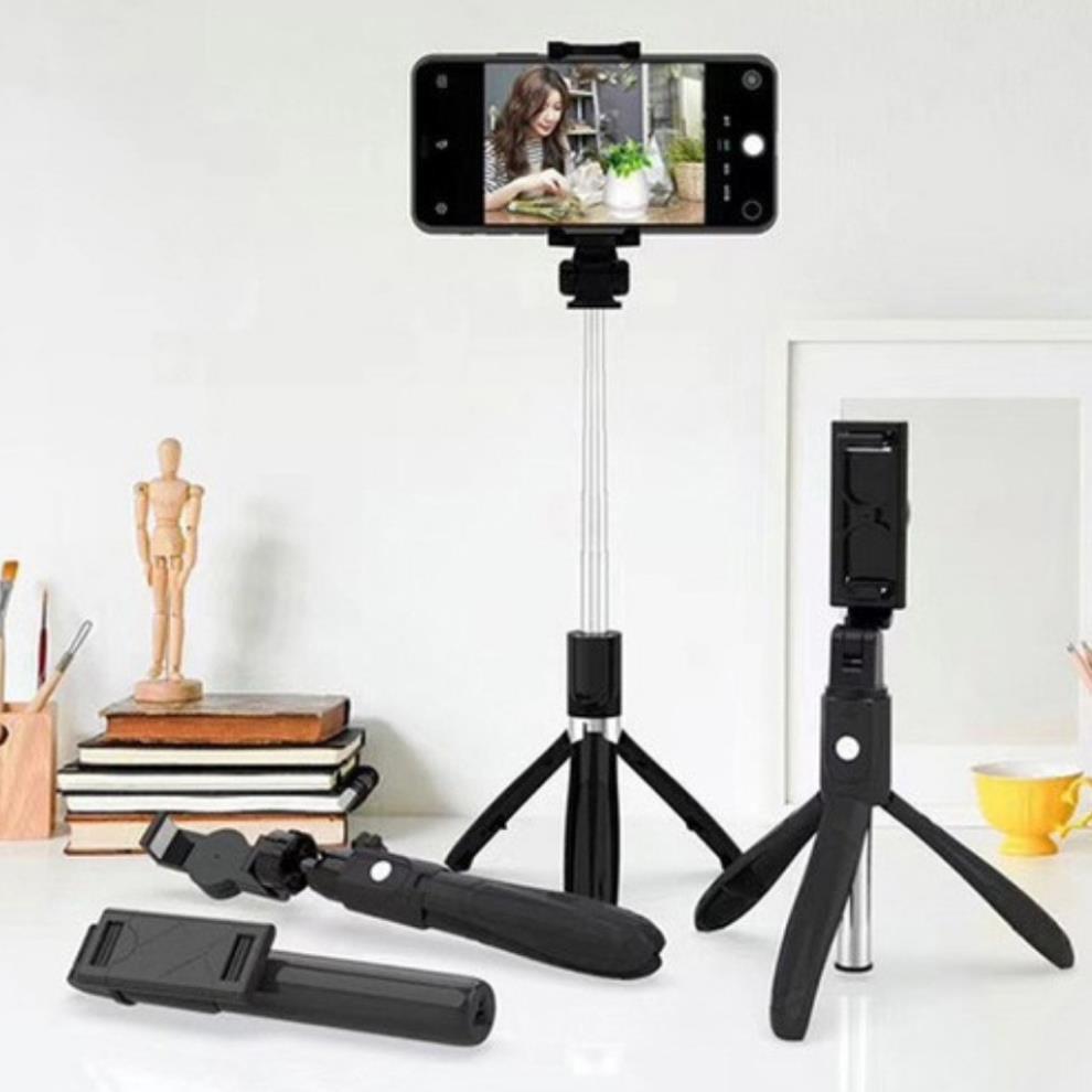 Gậy Chụp Ảnh 3 Chân Bluetooth Tripod K07,  có remote điều khiển