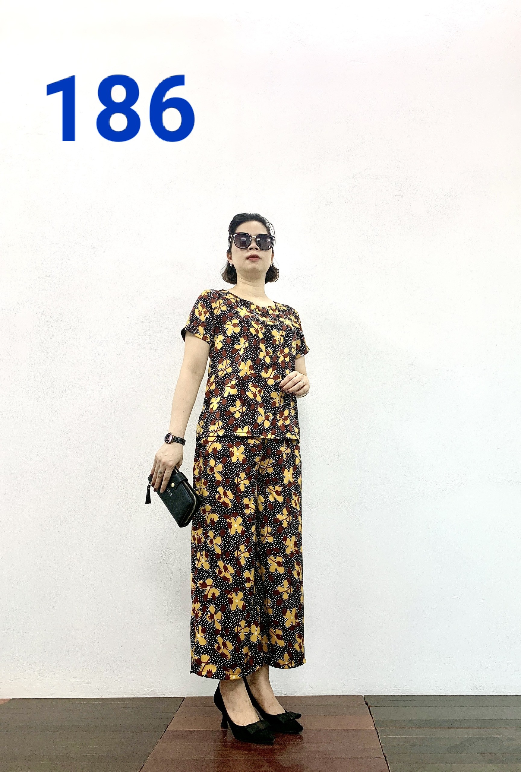 Đồ Bộ Nữ Trung Niên - Cộc Tay - Phom Rộng - Chất Liệu Lụa Satin - Mềm Mại - Mát Mẻ - Tuấn Tú Store 68