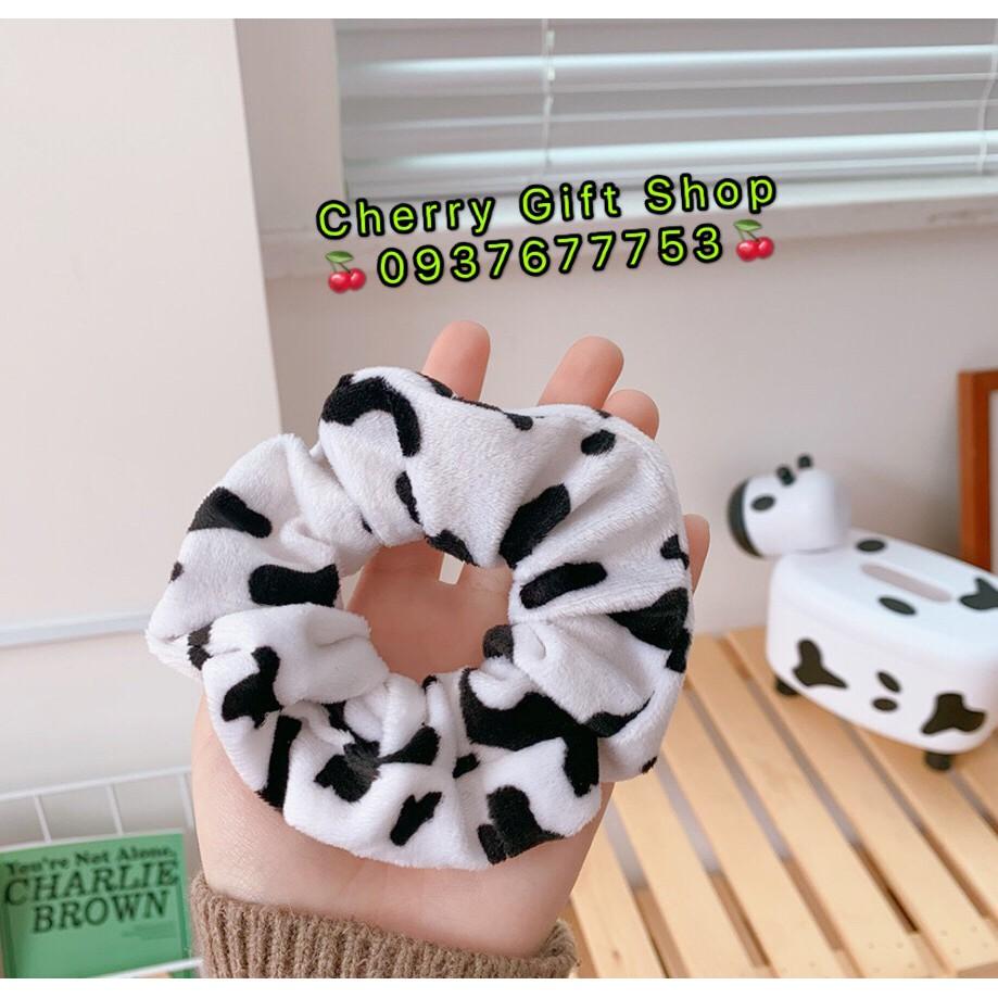 Dây Buộc Tóc Scrunchies Hình Bò Sữa Hot Trend