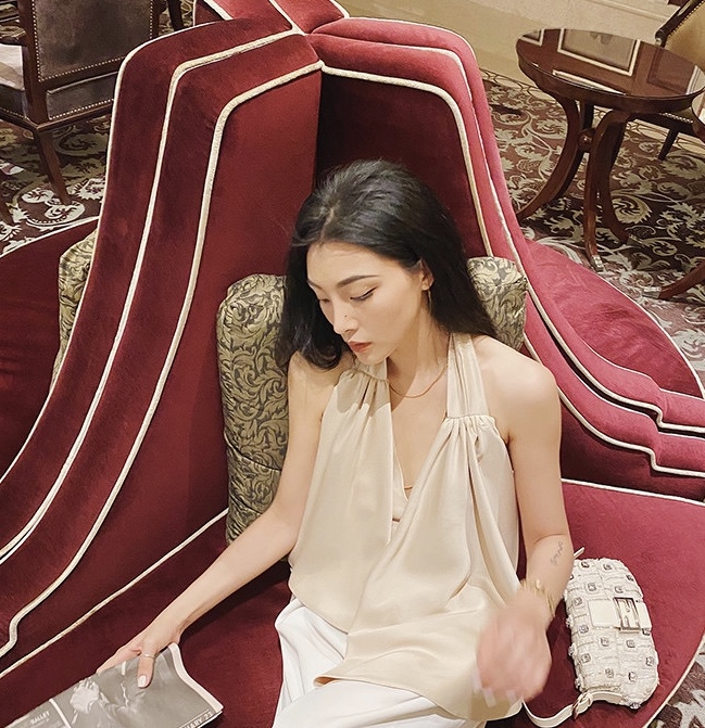 Áo Yếm Layer Tà Cổ Lớn Design Top