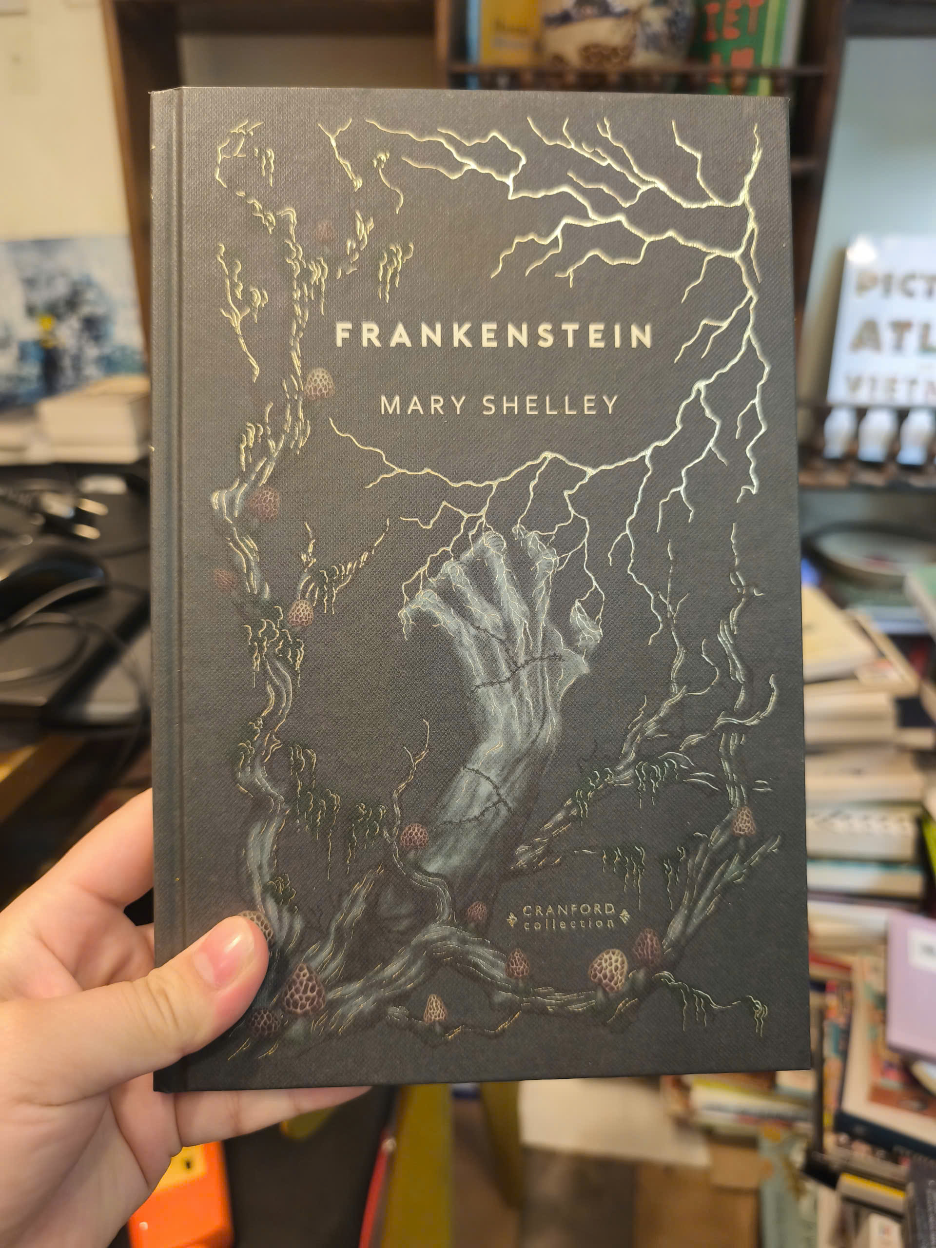 Sách - Frankenstein by Mary Shelley (Cranford Classics) | Horror / Ngoại văn Nhập khẩu / Bìa cứng