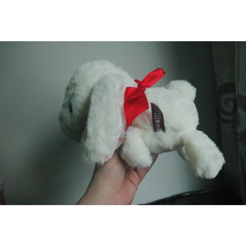 Thú bông thỏ tuyết khăn đỏ Poteusa Loppy Sleeping Small Plush