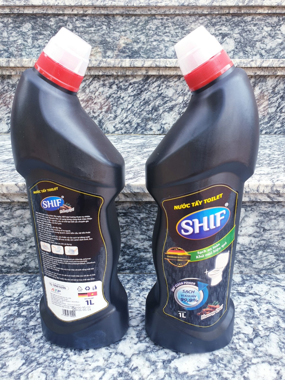 Nước tẩy rửa toilet