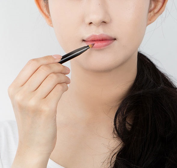 Cọ Trang Điểm Dành Cho Môi Kai  HC3749