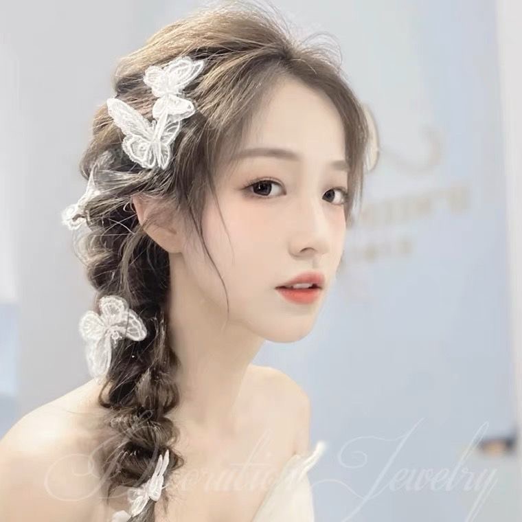 ￼Kẹp tóc hình bướm thêu phong cách thời trang Hàn Quốc Dễ Thương