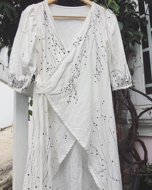 Đầm Linen Cành Đào