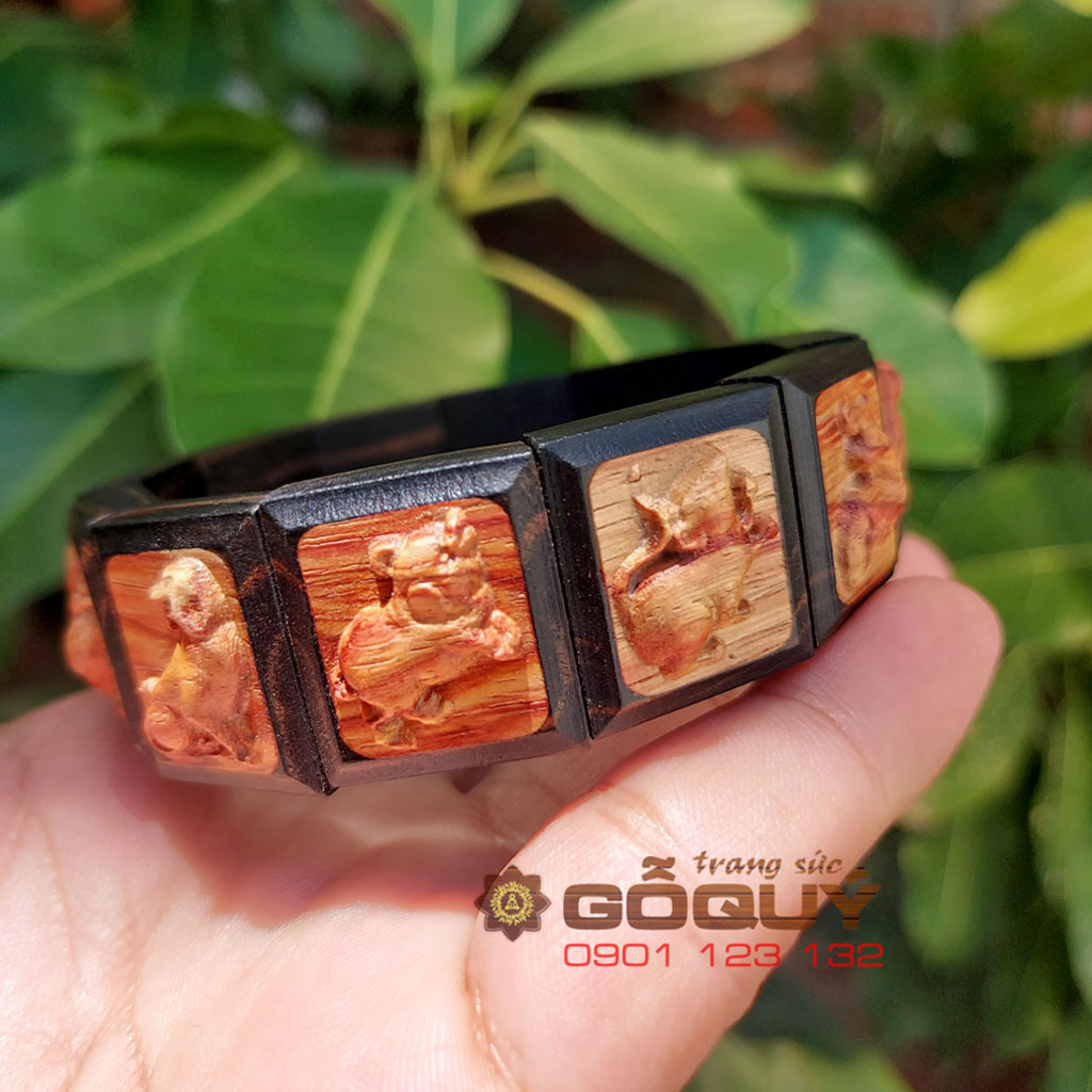 Vòng tay phong thủy 12 con giáp gỗ mun ghép gỗ sưa
